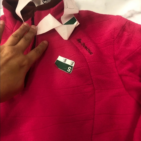 Brand new exercise sweater - Picture 3 of 8